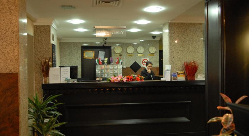 Deebaj Al Khabisi Plaza Aparthotel Dubai Buitenkant foto